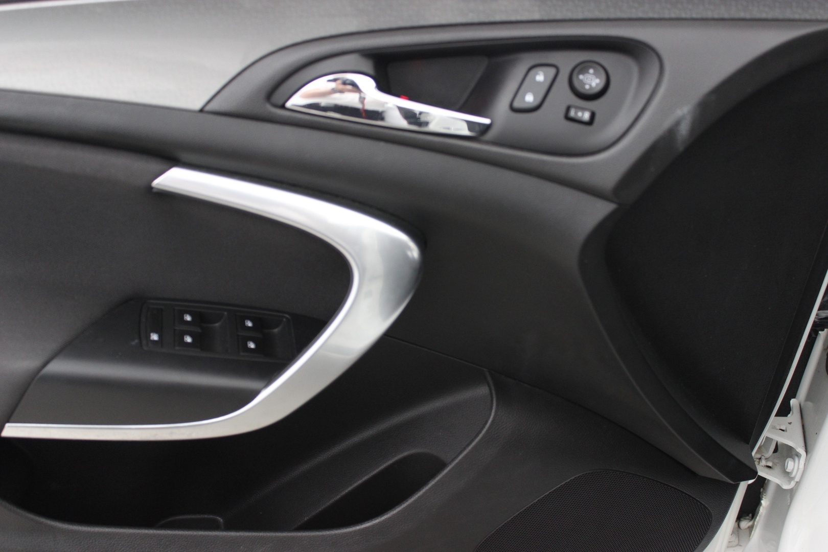 OPEL Insignia 10