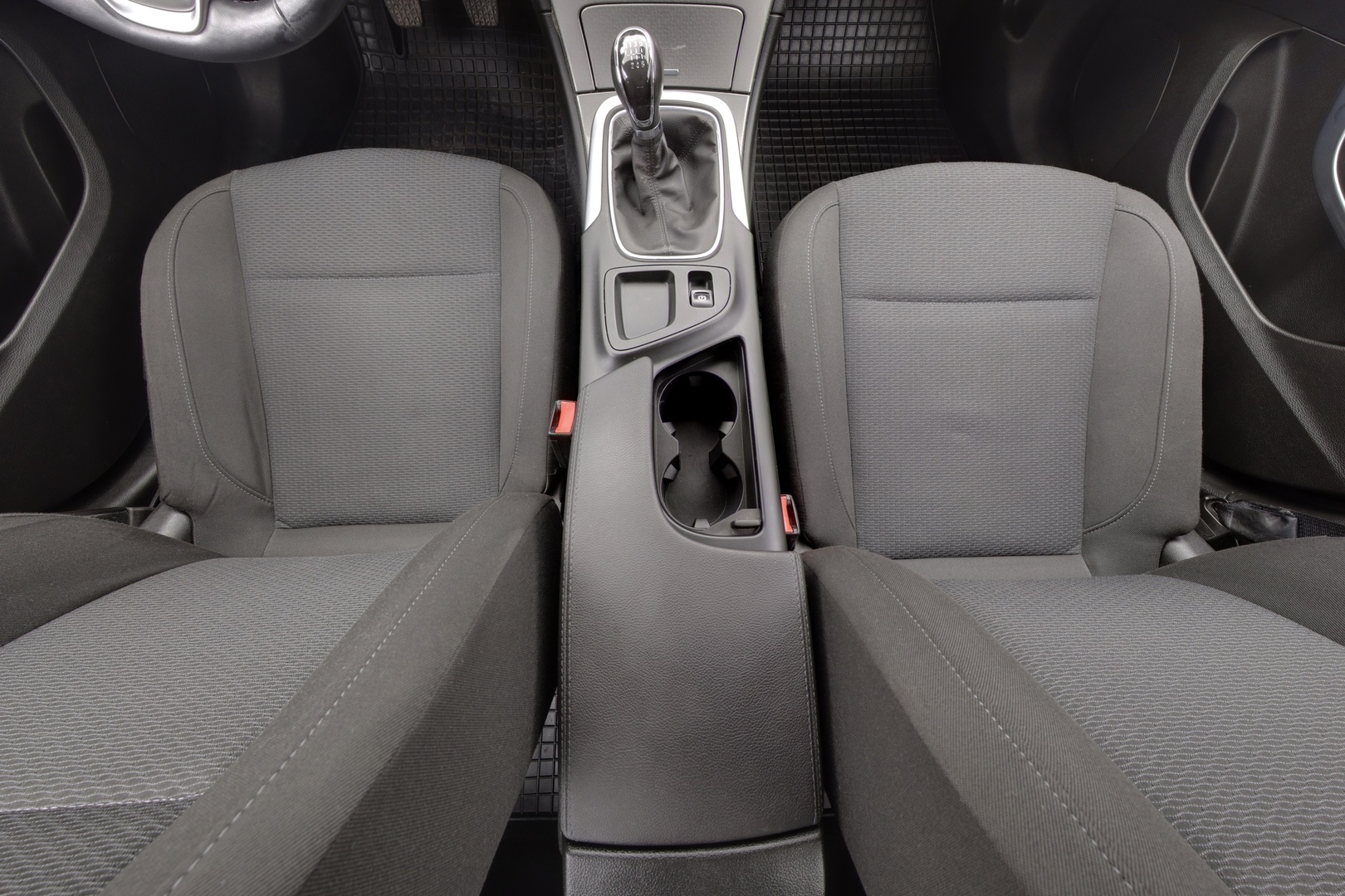 OPEL Insignia 9