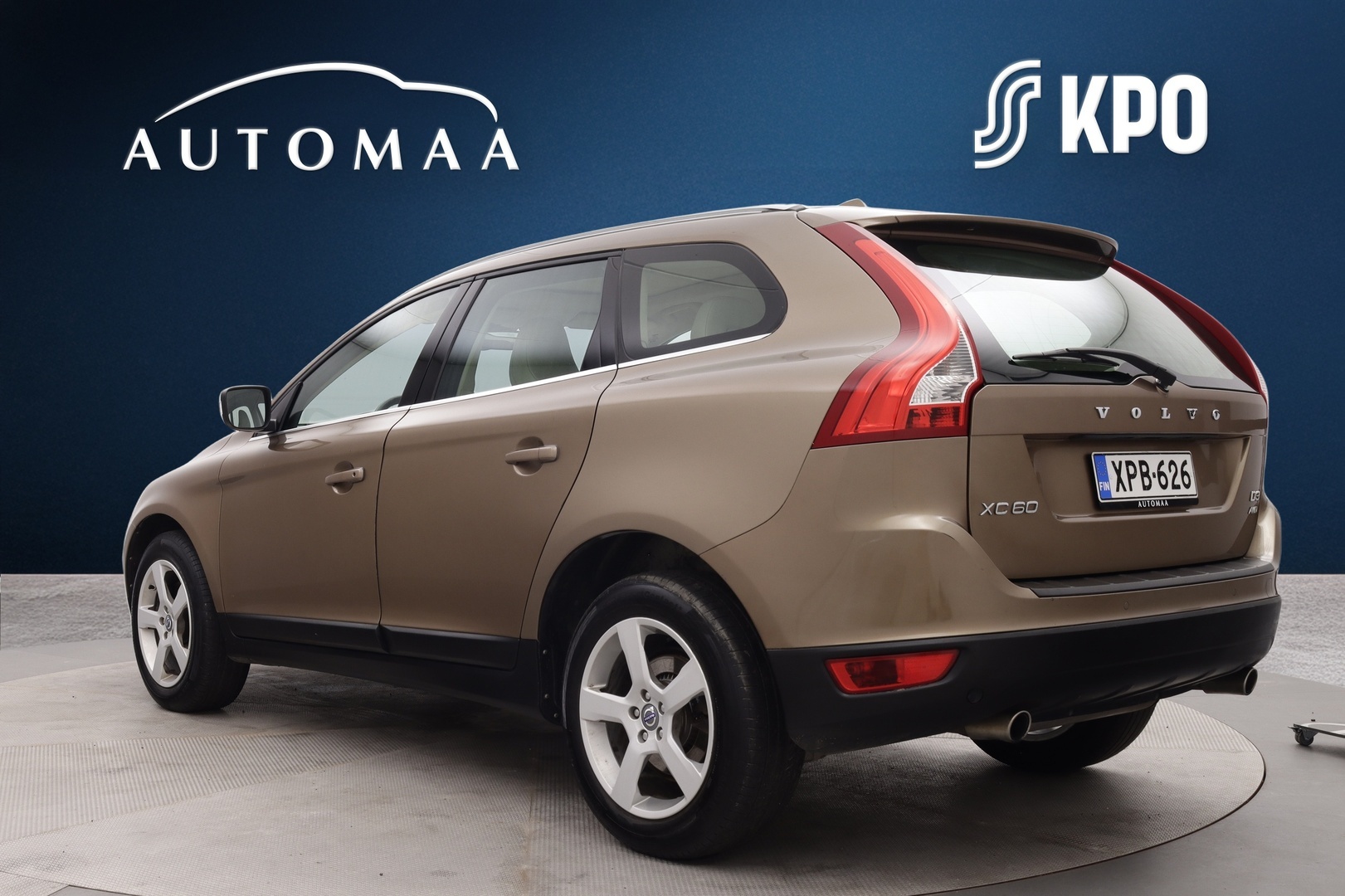 VOLVO XC60 6