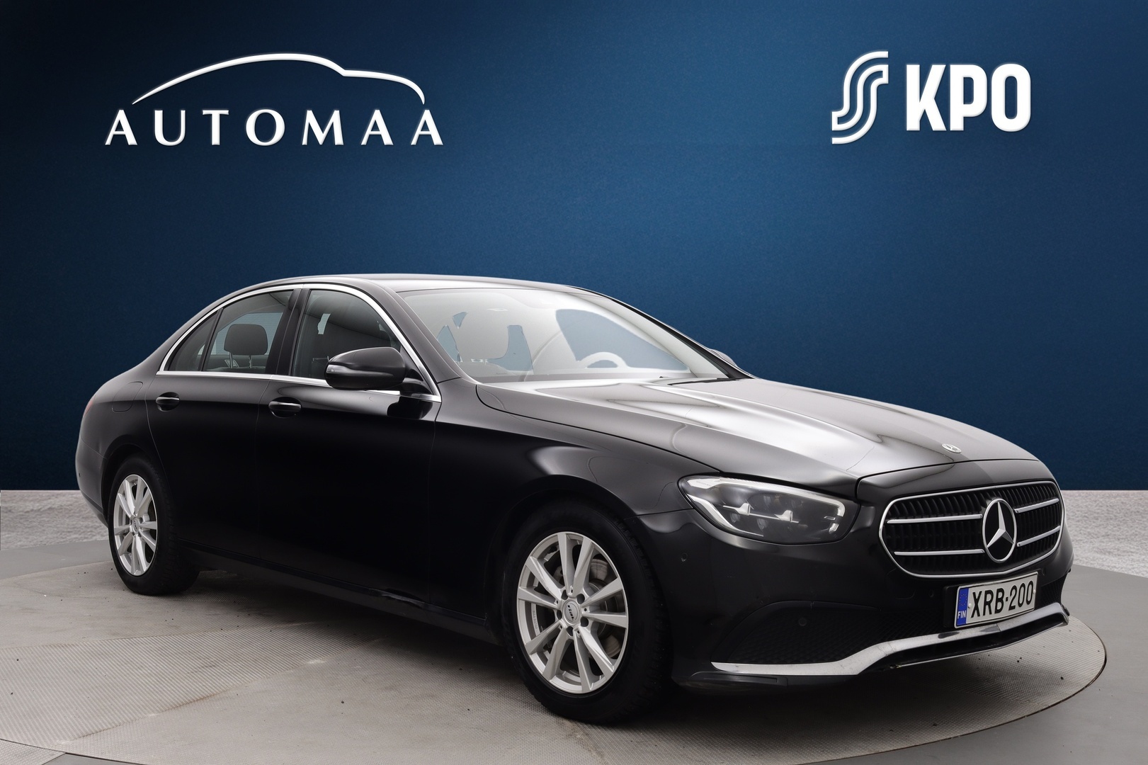 MERCEDES-BENZ E 2022