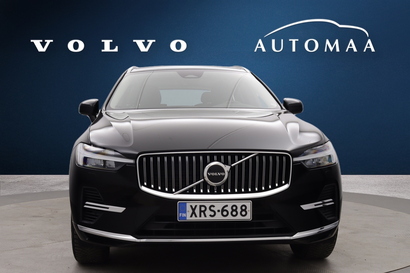VOLVO XC60 2023
