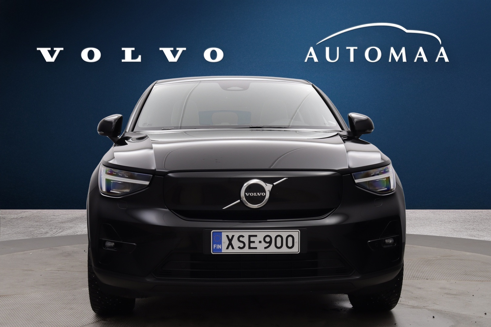 VOLVO C40 2024
