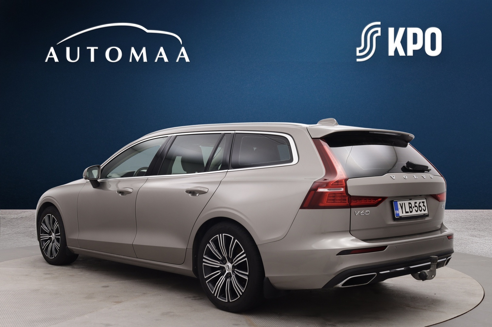 VOLVO V60 2019