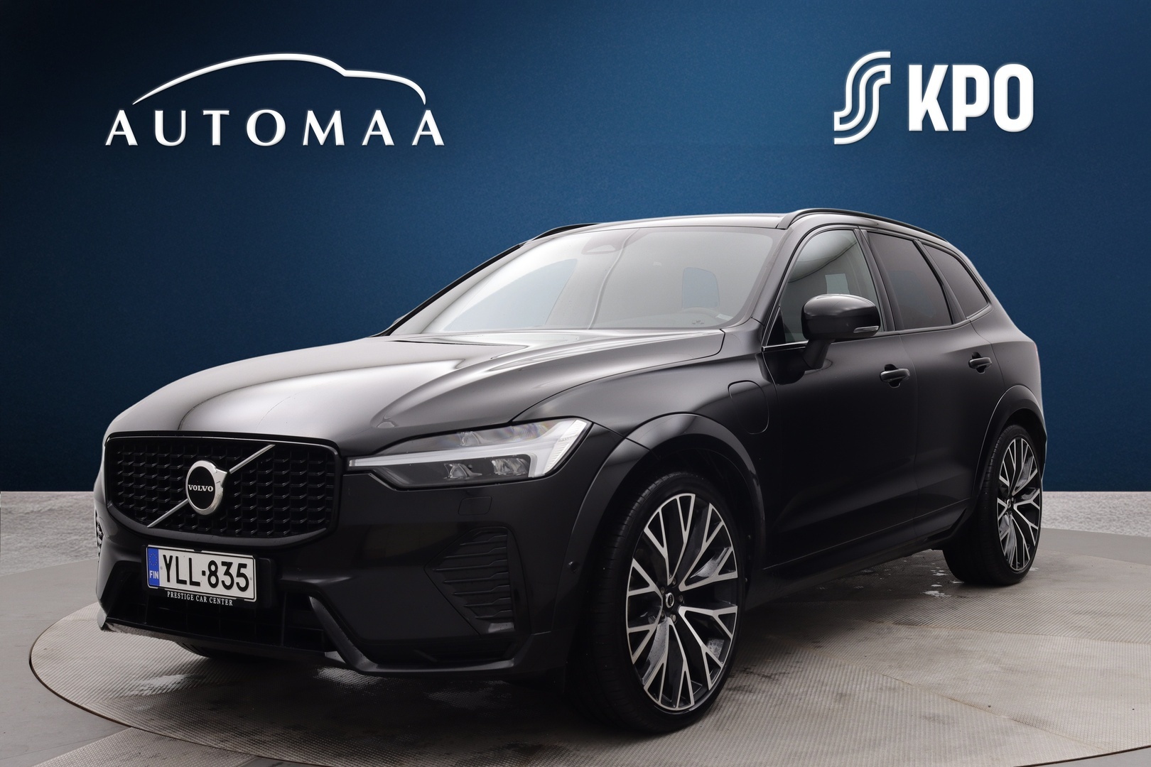 VOLVO XC60 2022