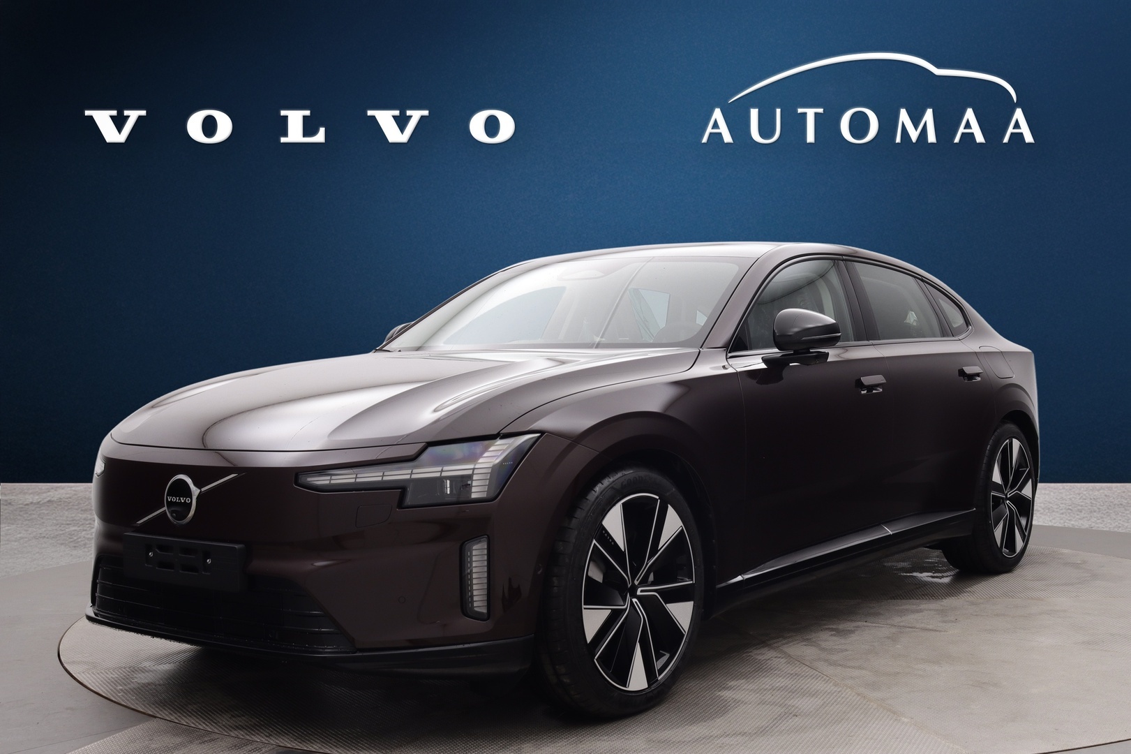 VOLVO ES90 1