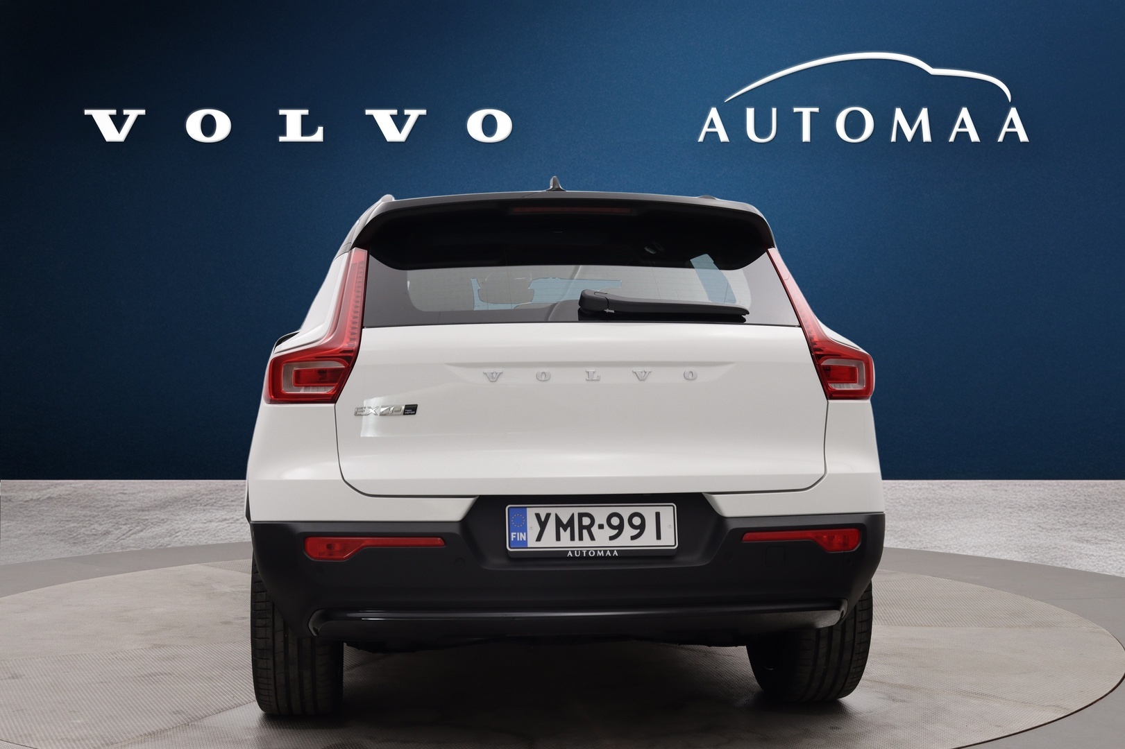 VOLVO EX40 2027