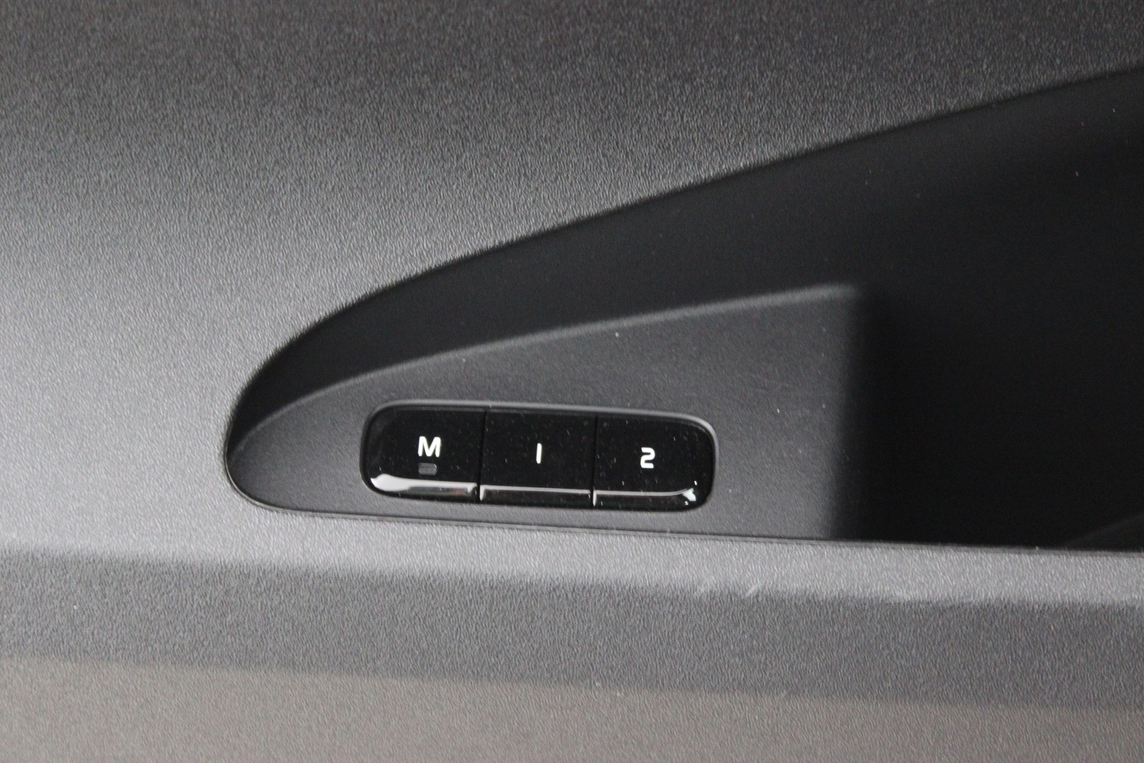 POLESTAR 2 2026