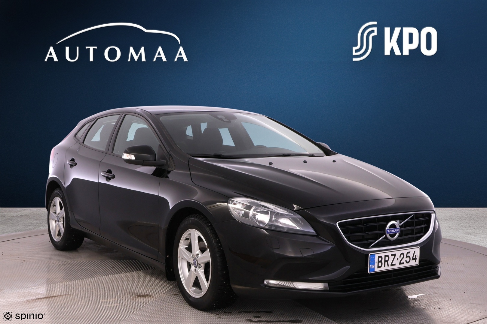 VOLVO V40 2014