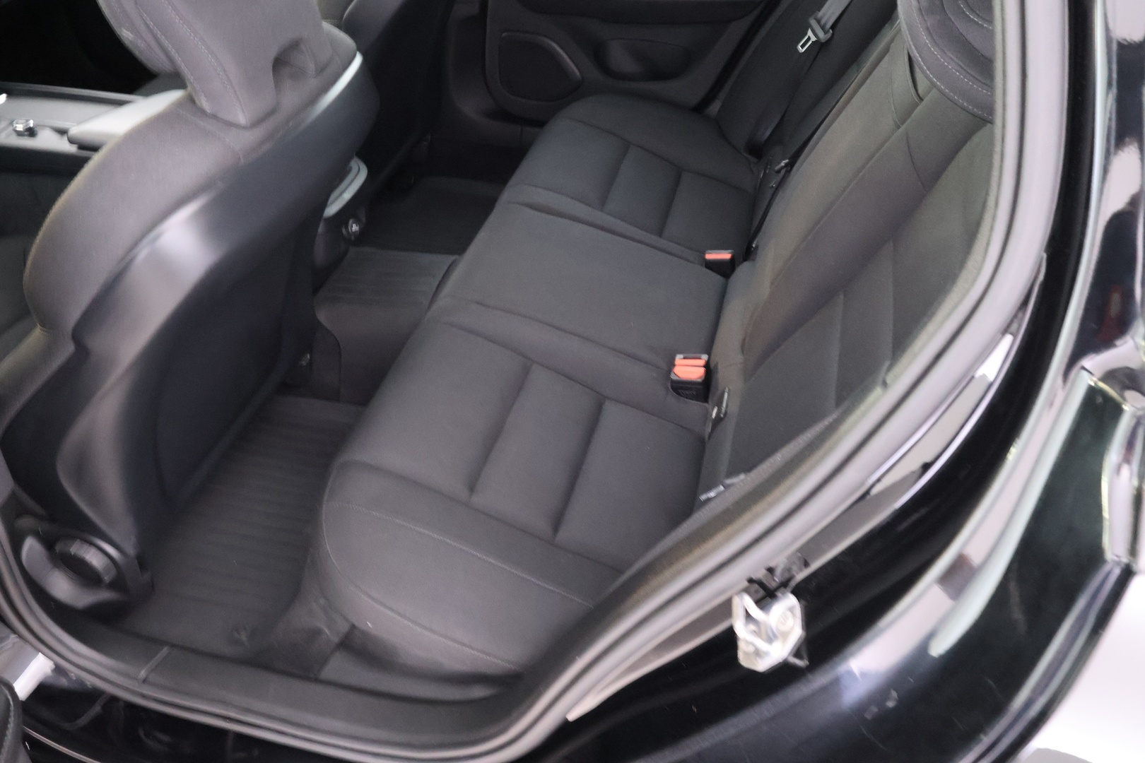 VOLVO V60 2018