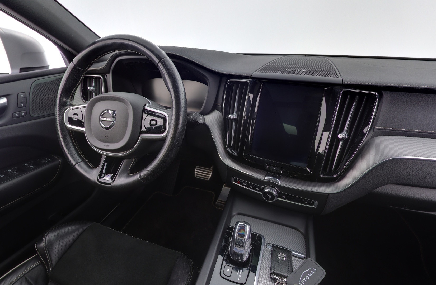 VOLVO XC60 2019