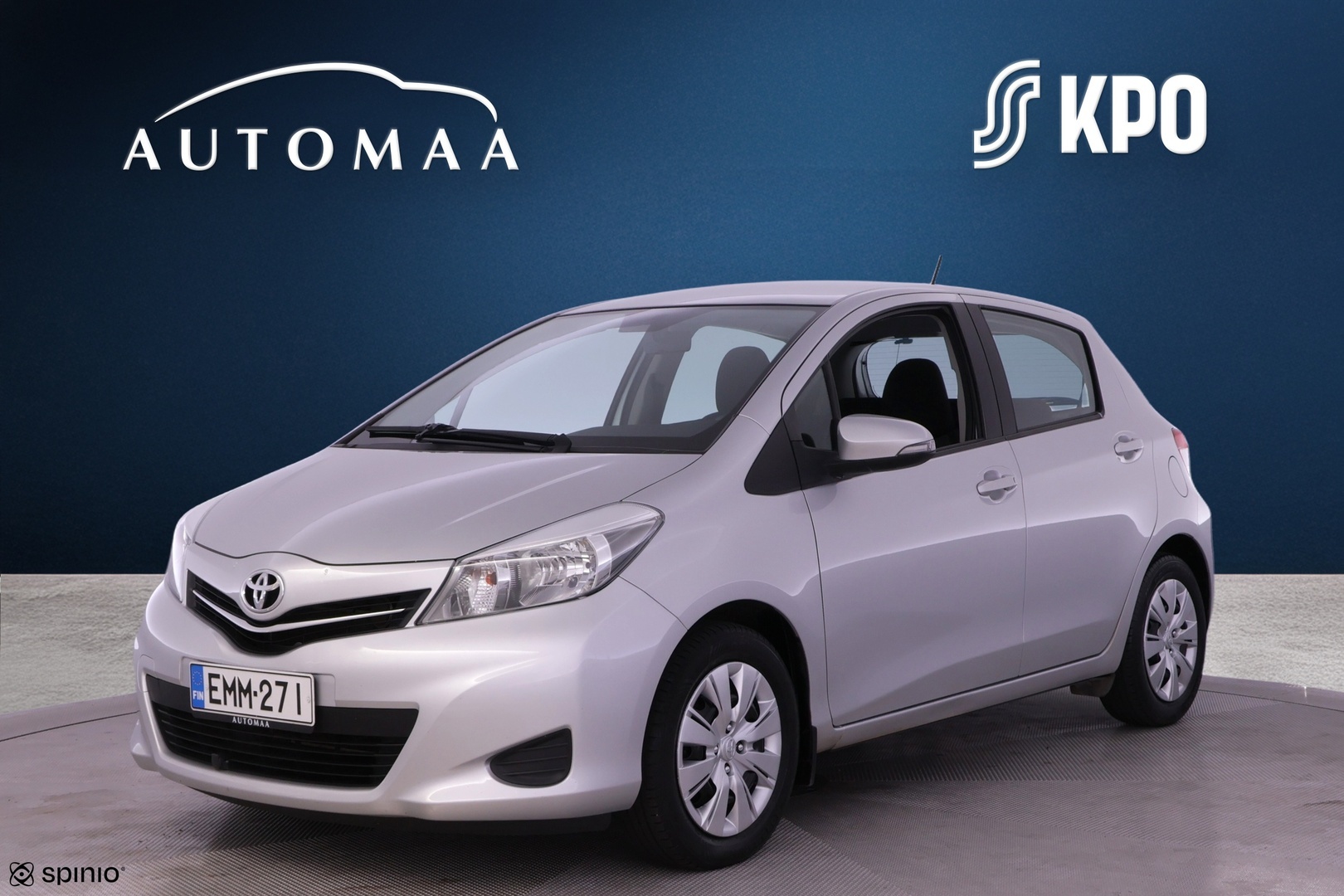 TOYOTA Yaris 2013