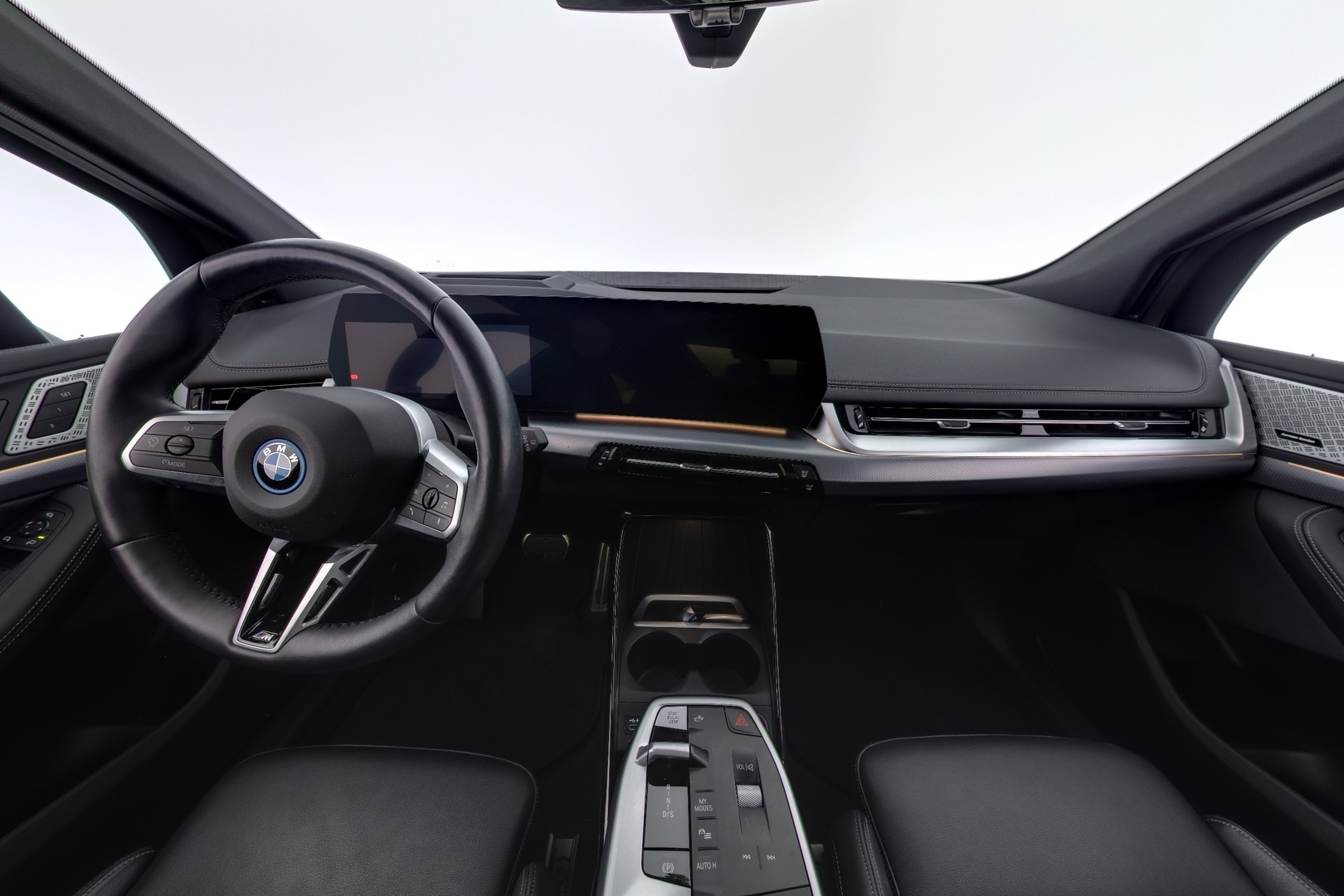 BMW 230 2024
