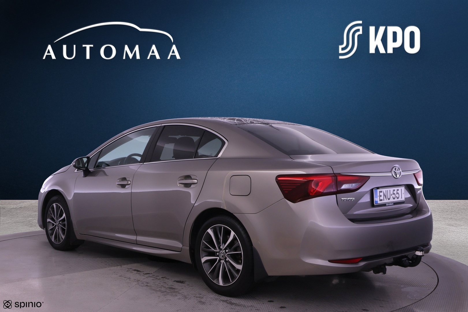 TOYOTA Avensis 2016