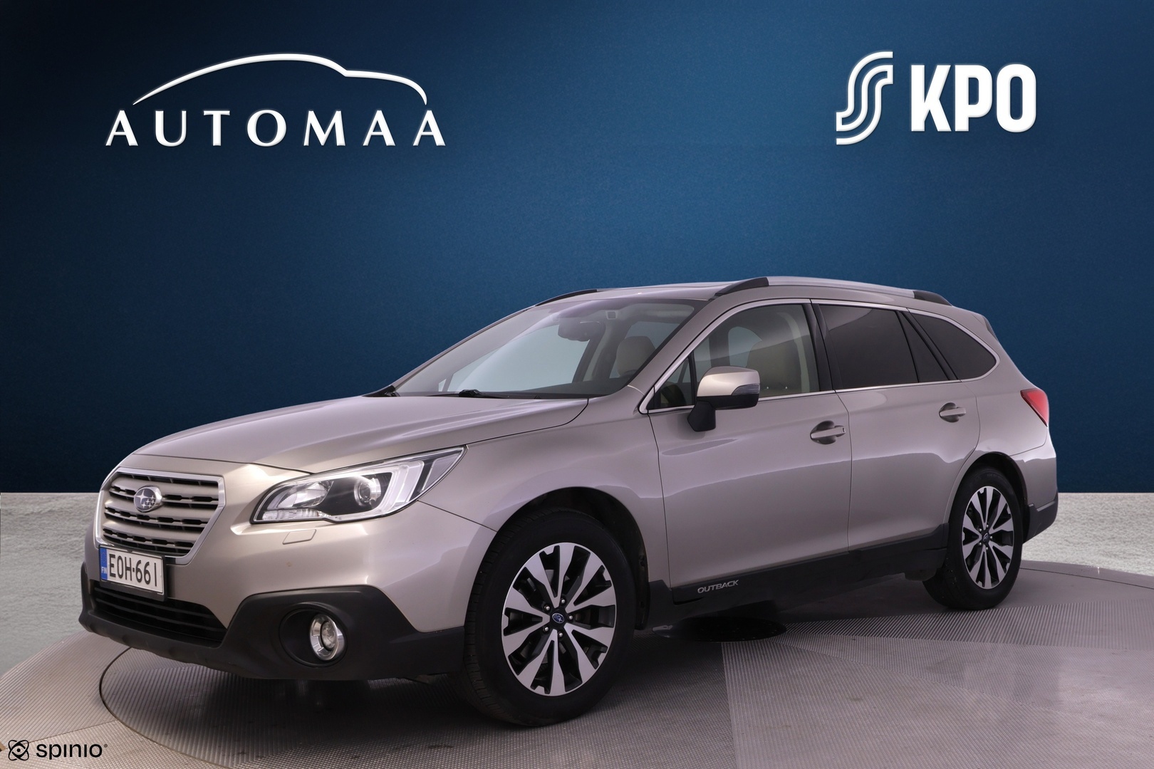 SUBARU Outback 2016