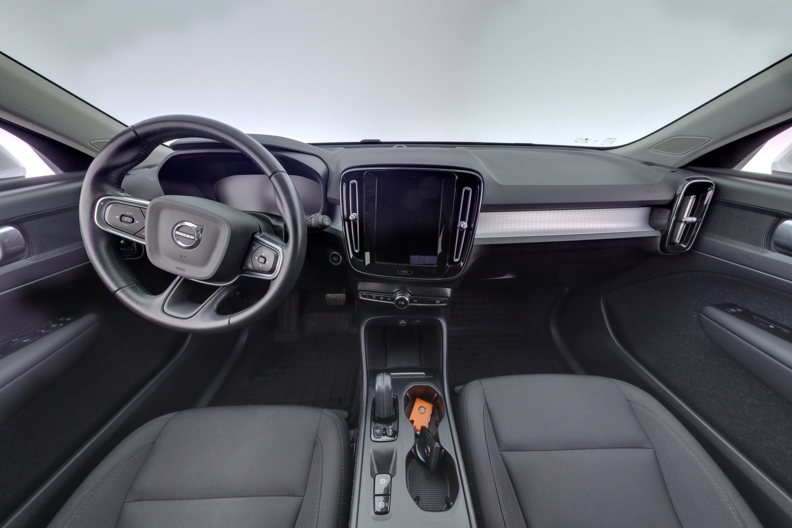VOLVO XC40 2021