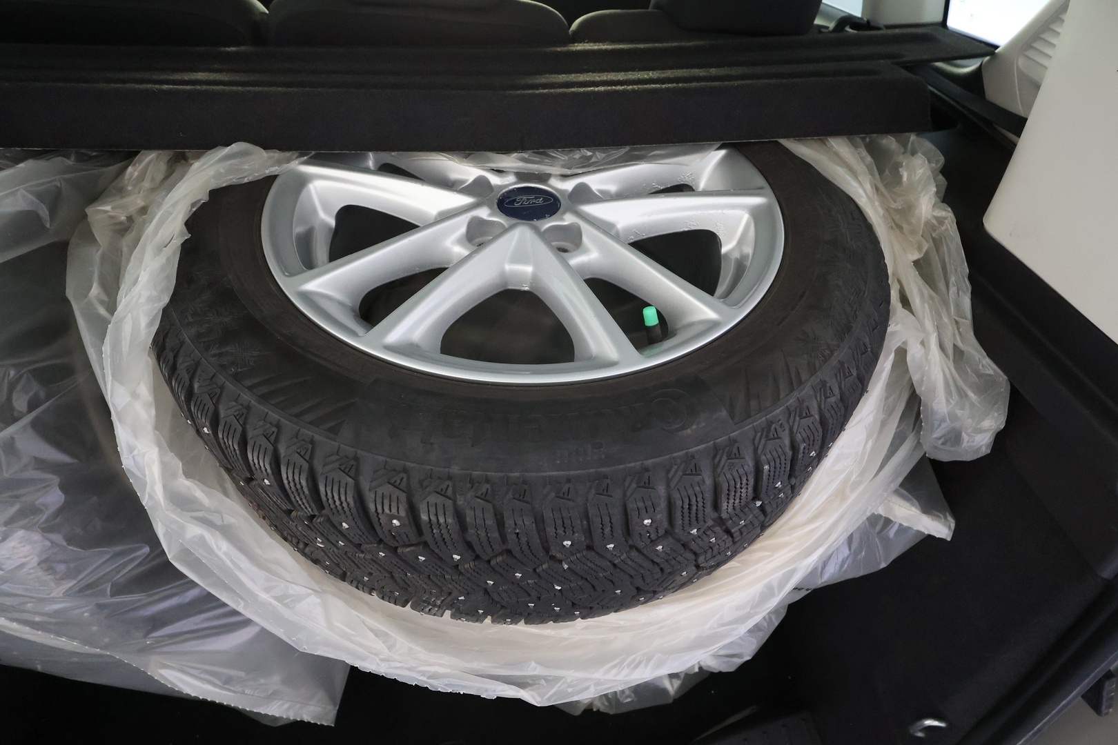 FORD C-Max 17
