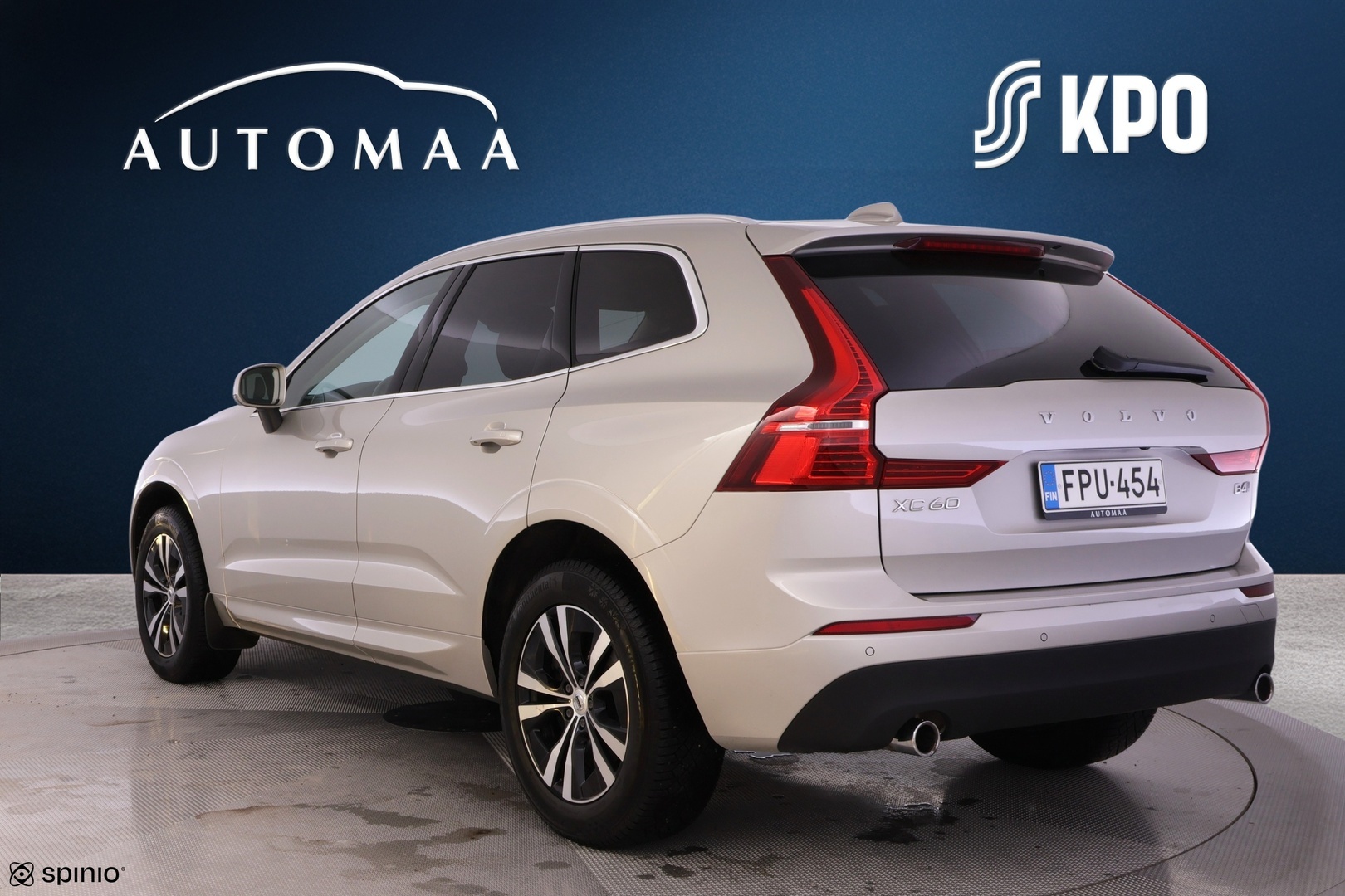 VOLVO XC60 2021