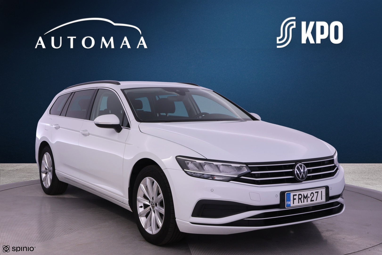 VOLKSWAGEN Passat 2023