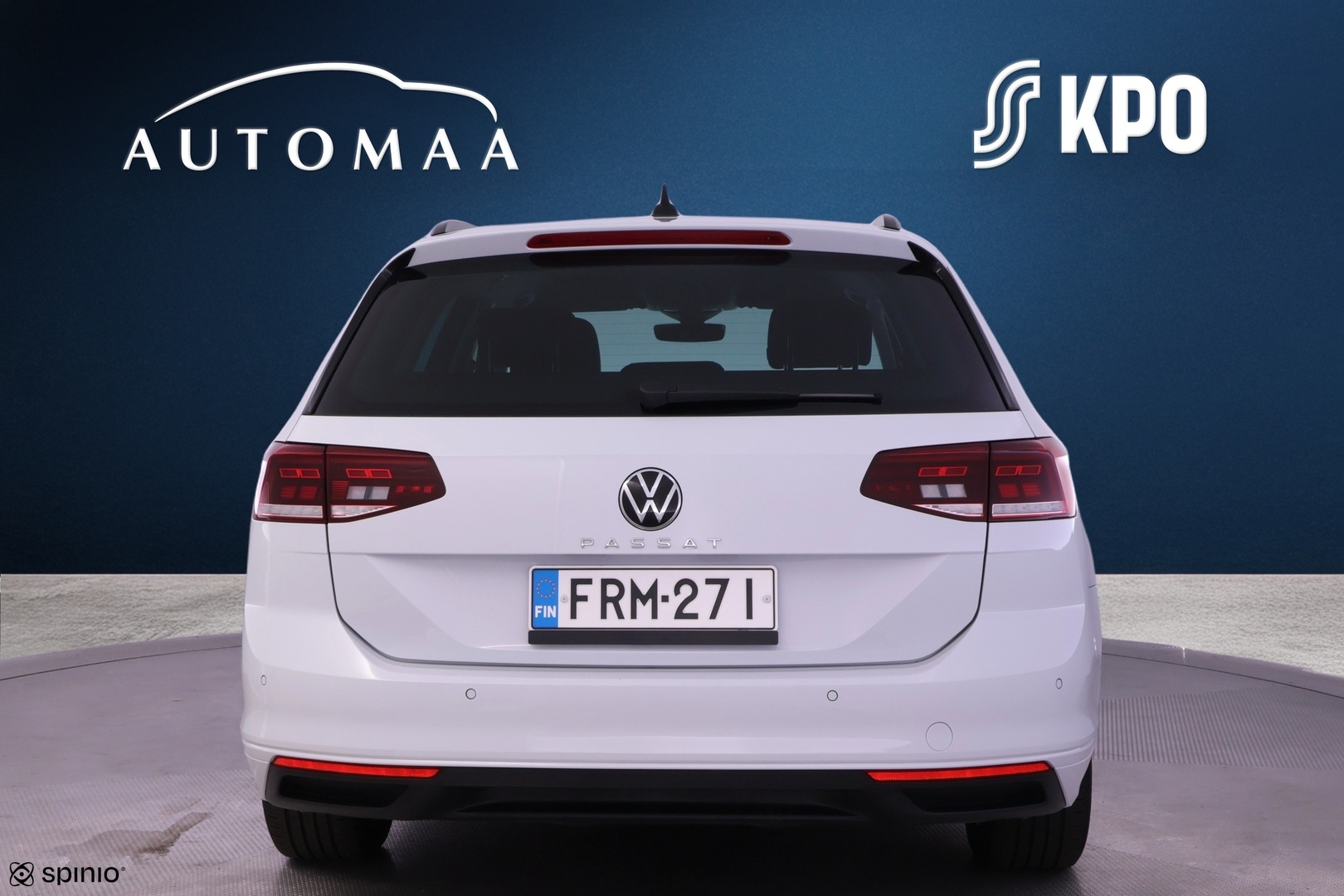 VOLKSWAGEN Passat 2023