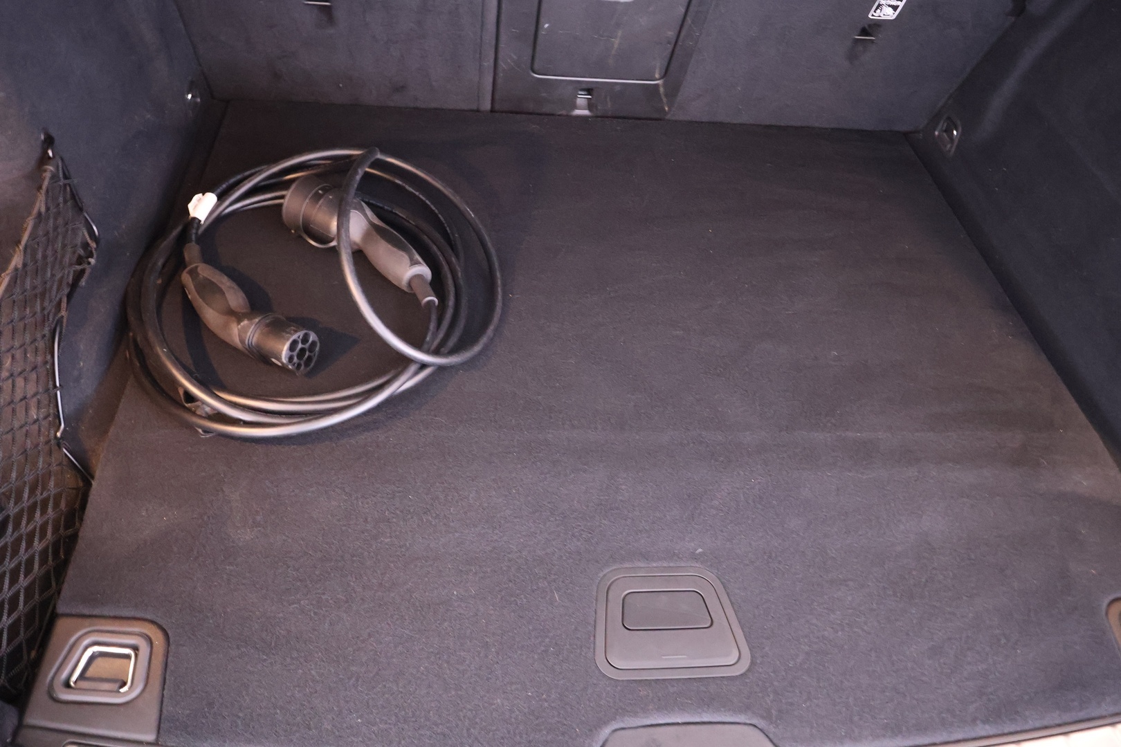 VOLVO XC60 2024