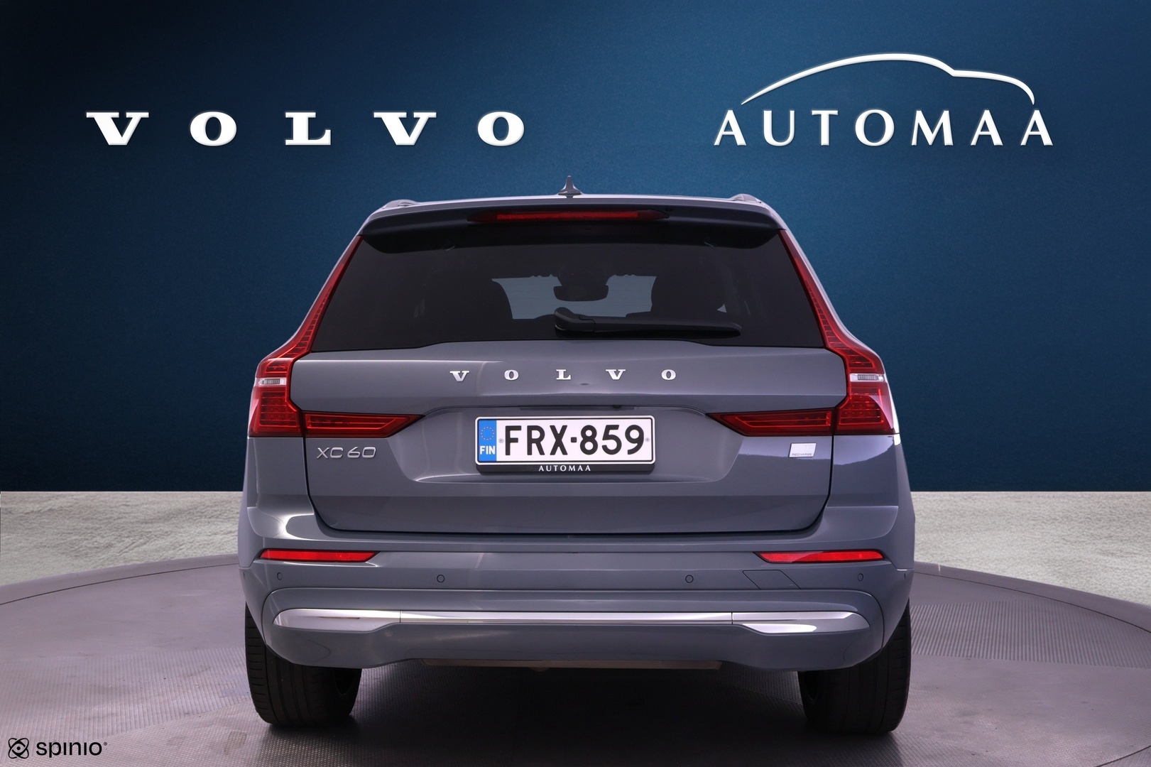 VOLVO XC60 2024