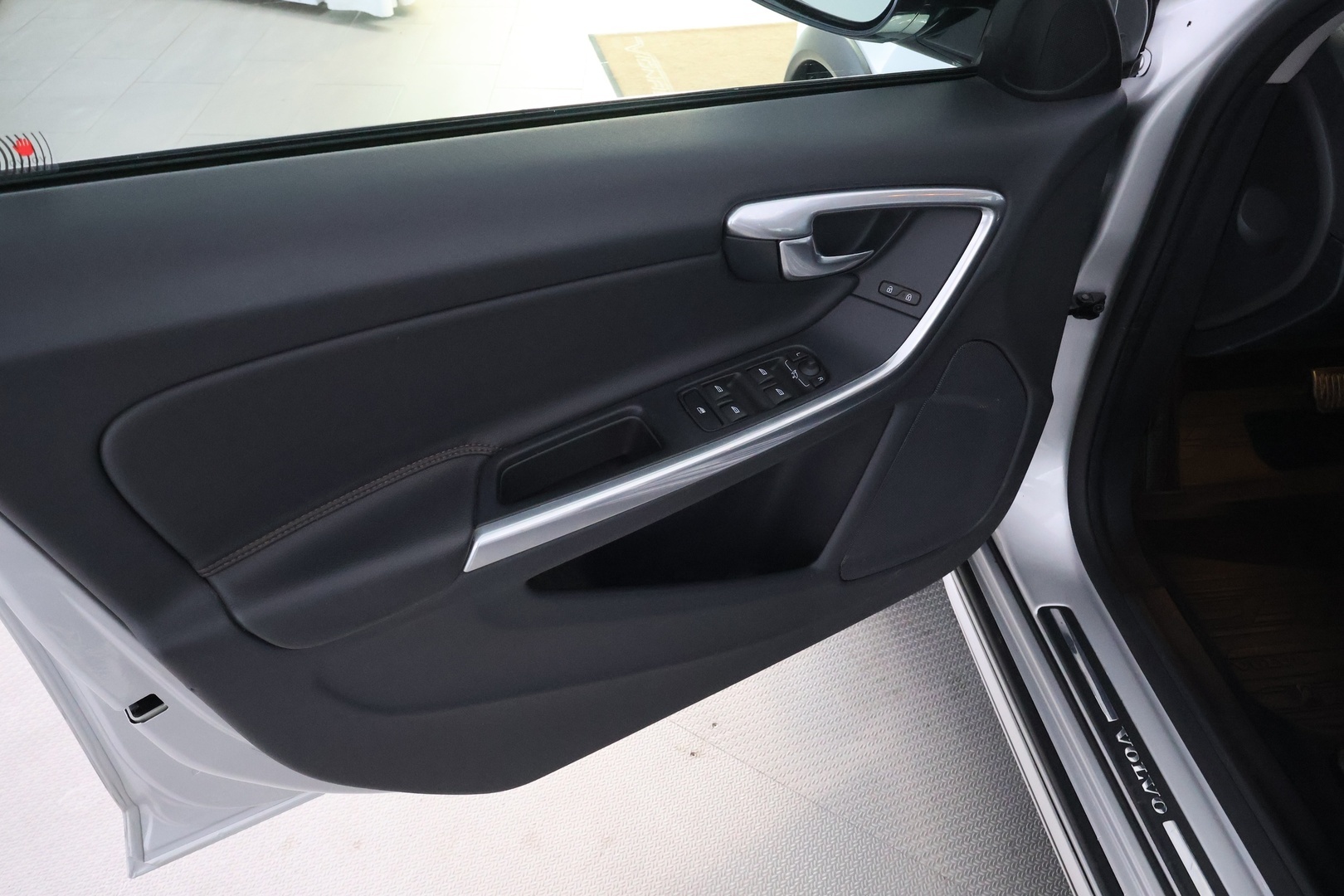 VOLVO V60 Cross Country 2016