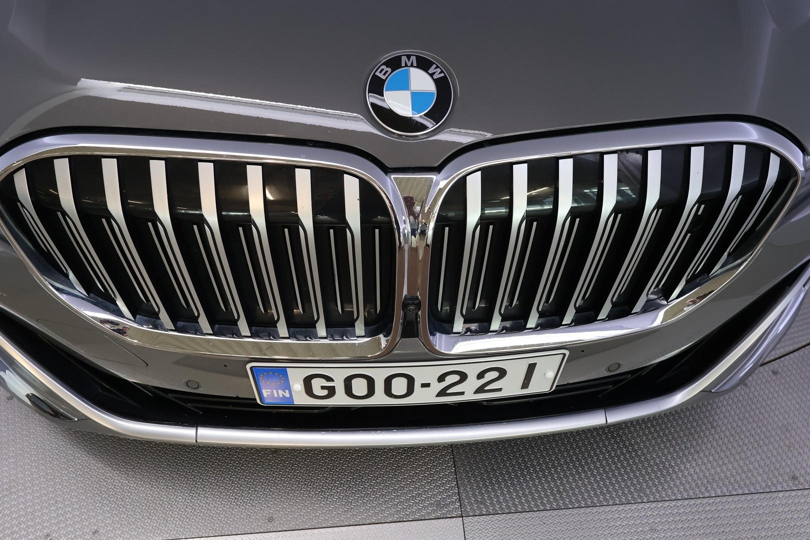 BMW 745 2019