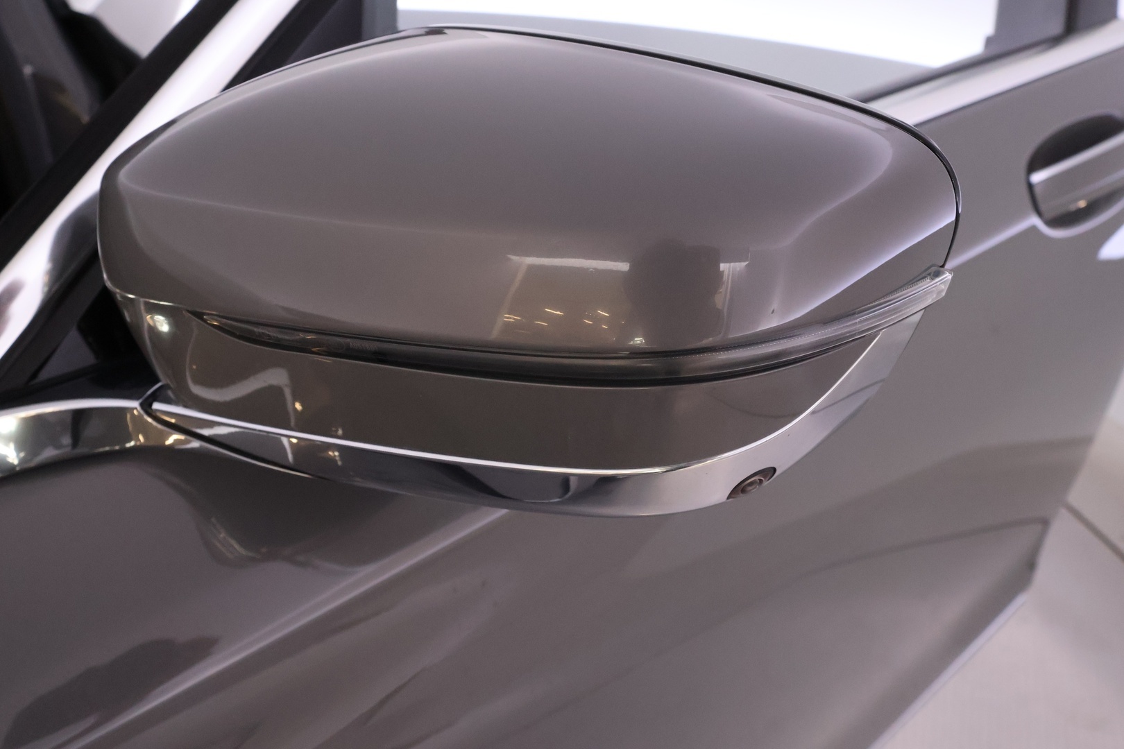BMW 745 2019