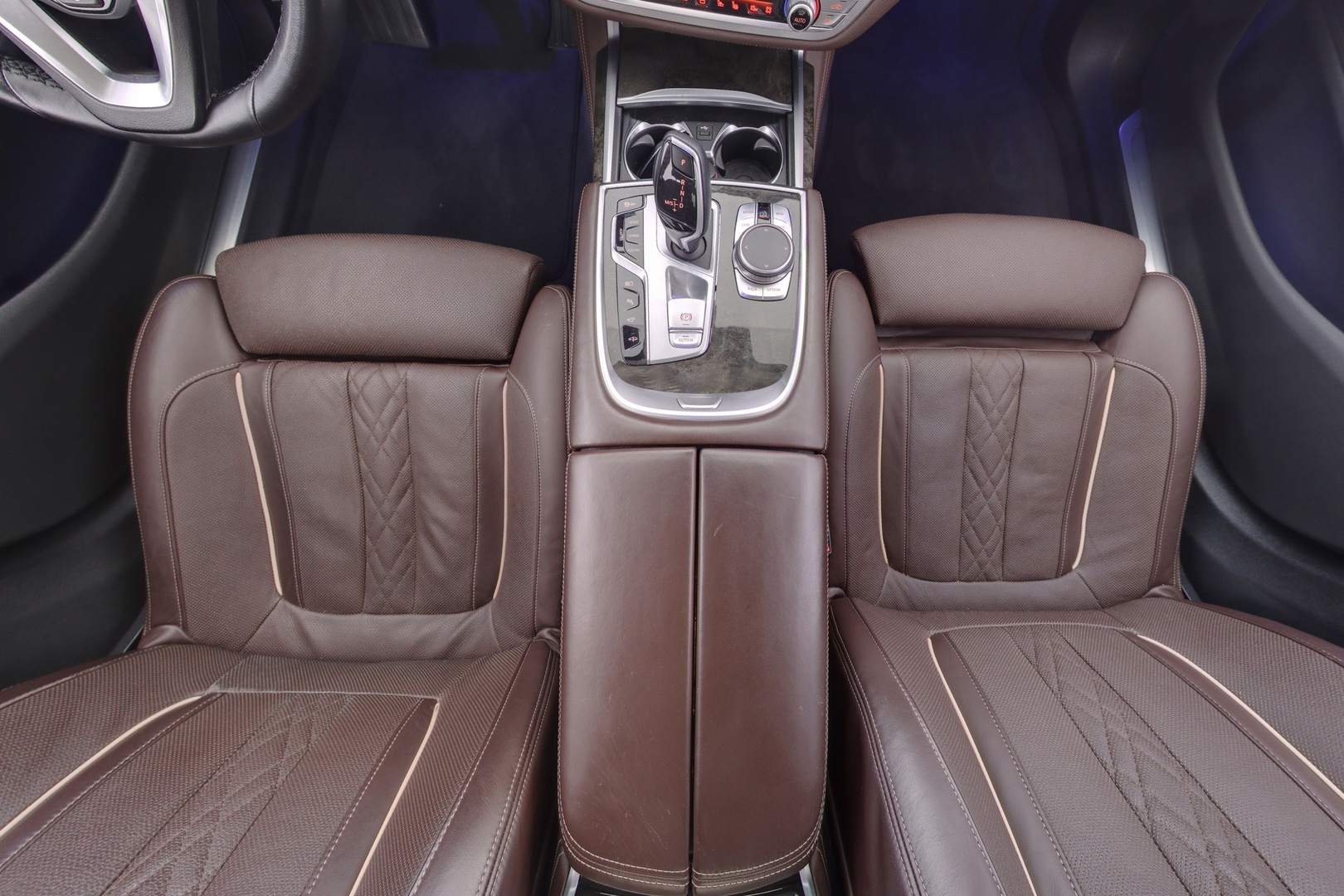 BMW 745 2019