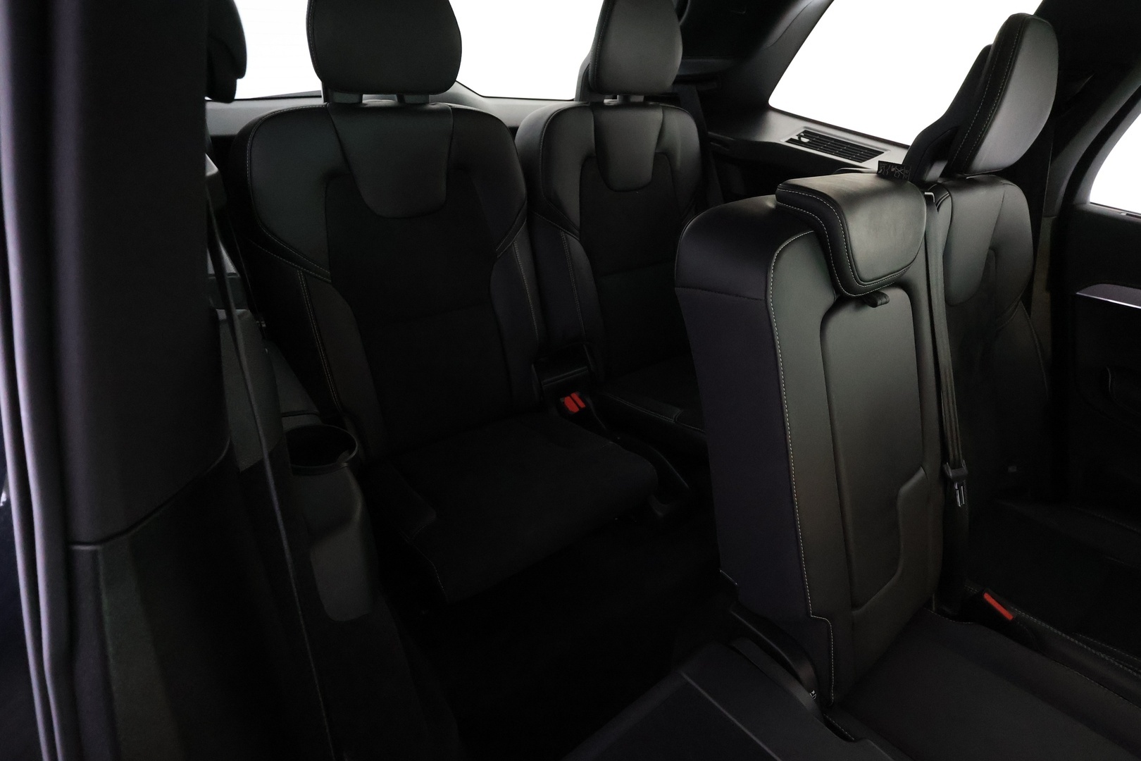 VOLVO XC90 13