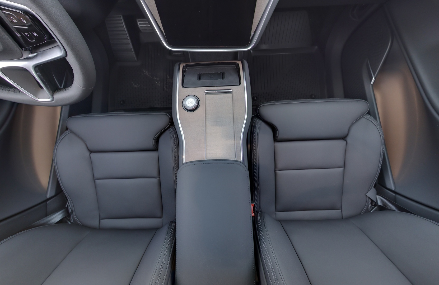 VOLVO EX90 9
