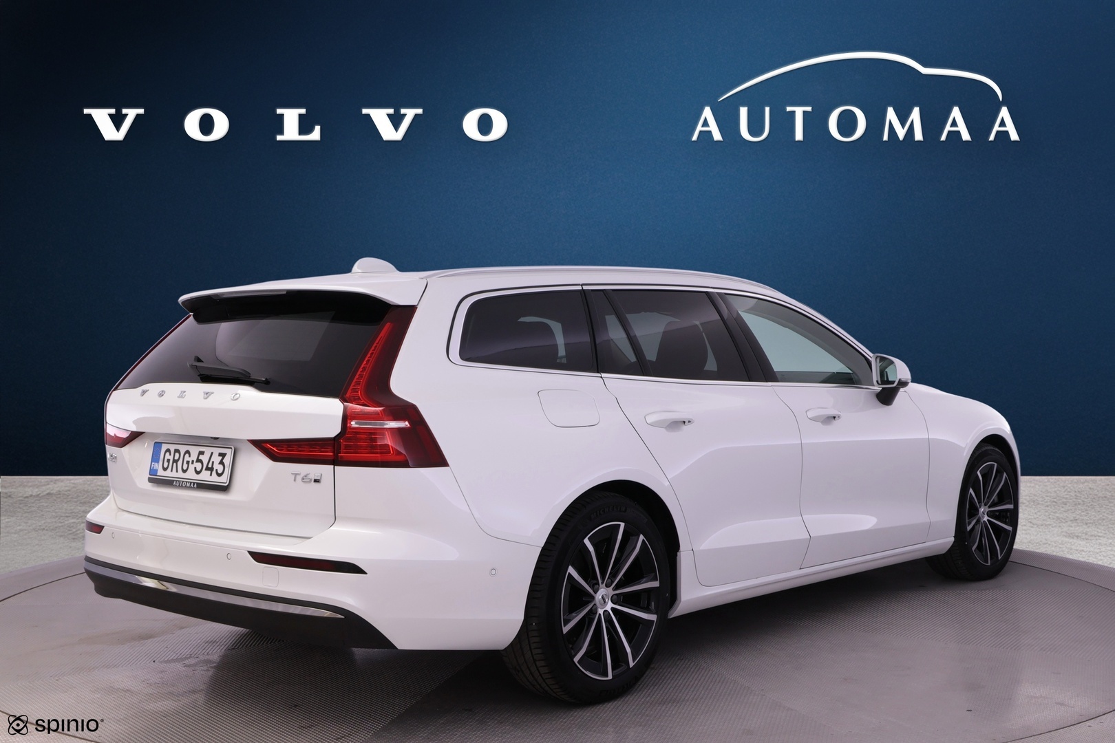 VOLVO V60 4