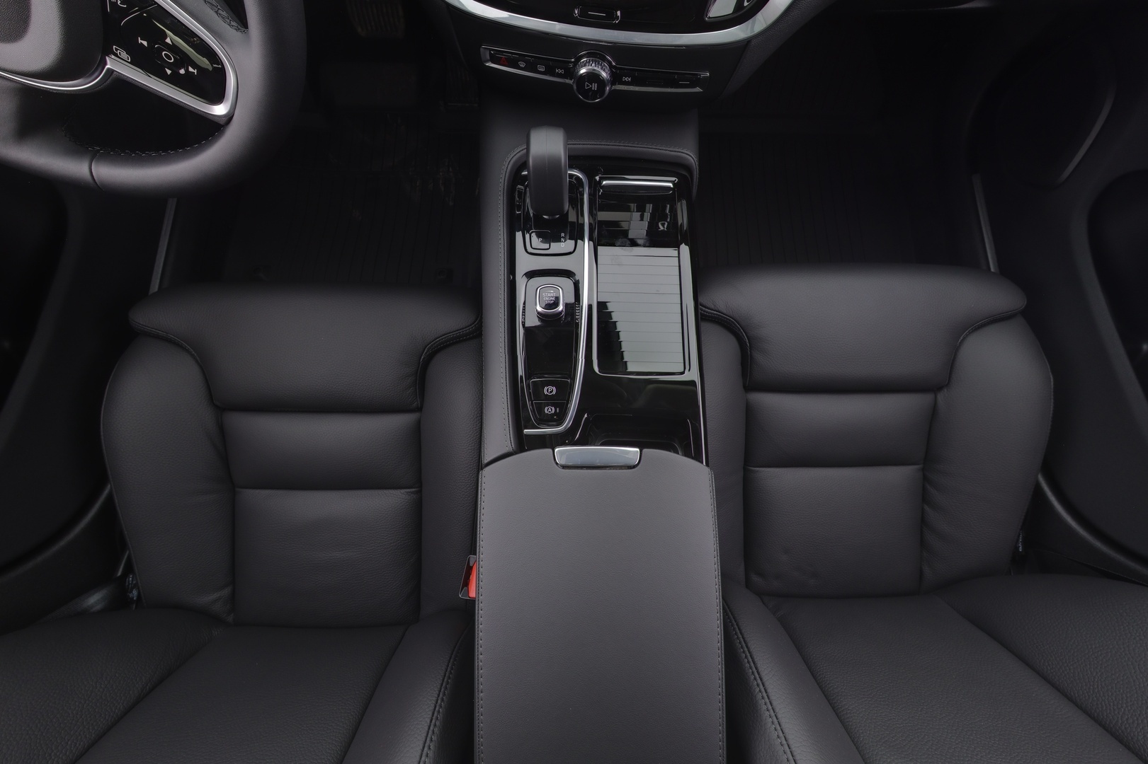 VOLVO V60 9