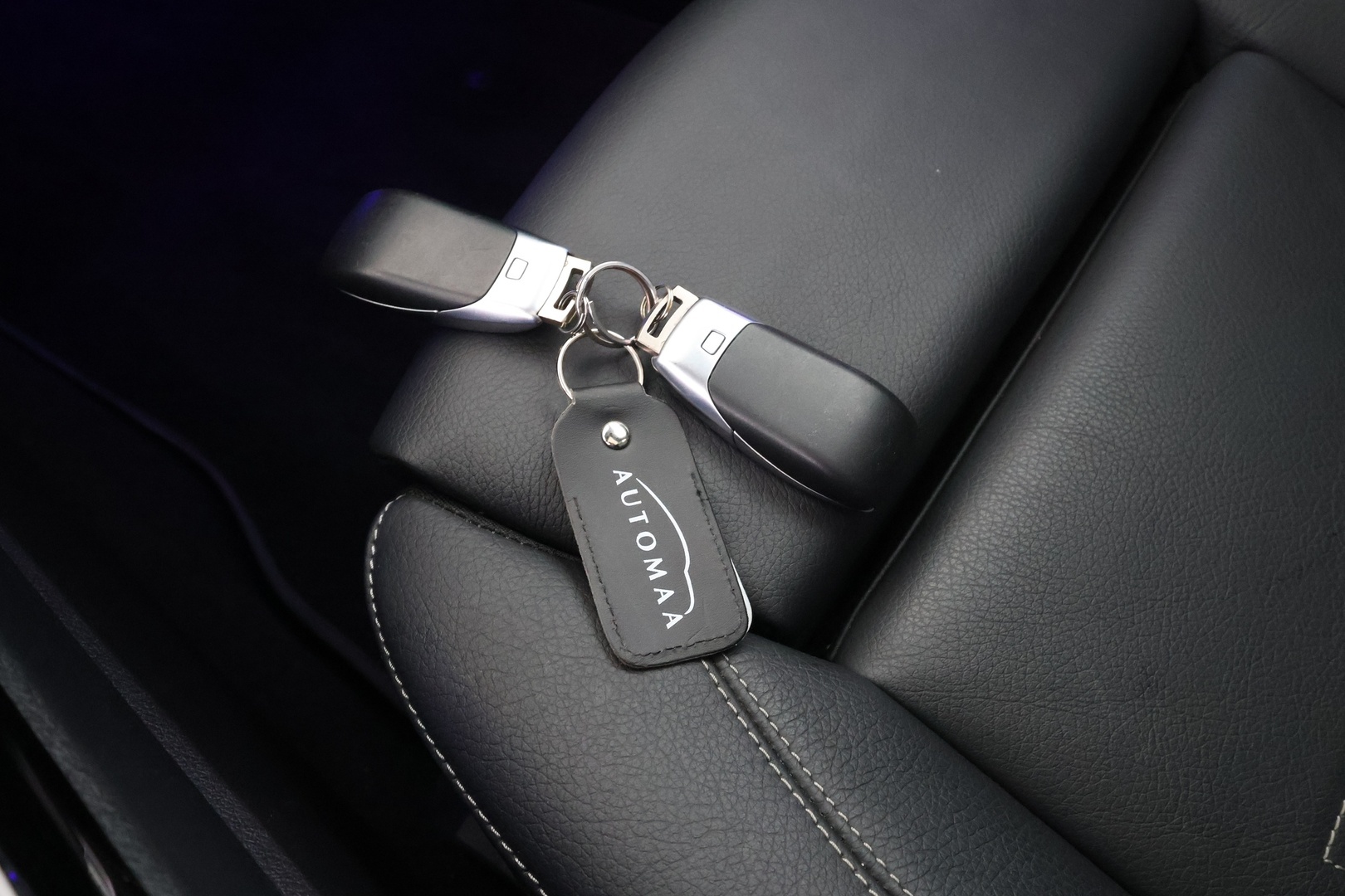 MERCEDES-BENZ A 2020