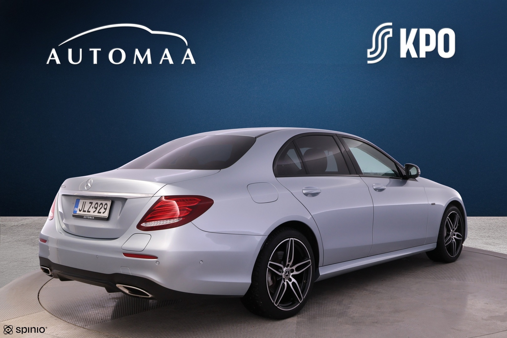 MERCEDES-BENZ E 2018