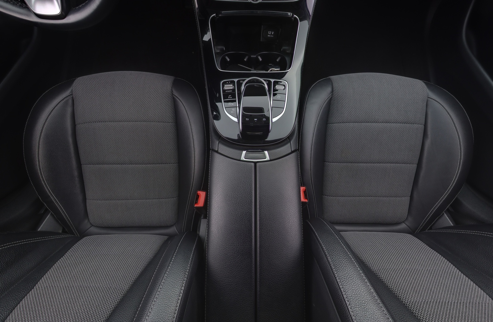 MERCEDES-BENZ E 2018