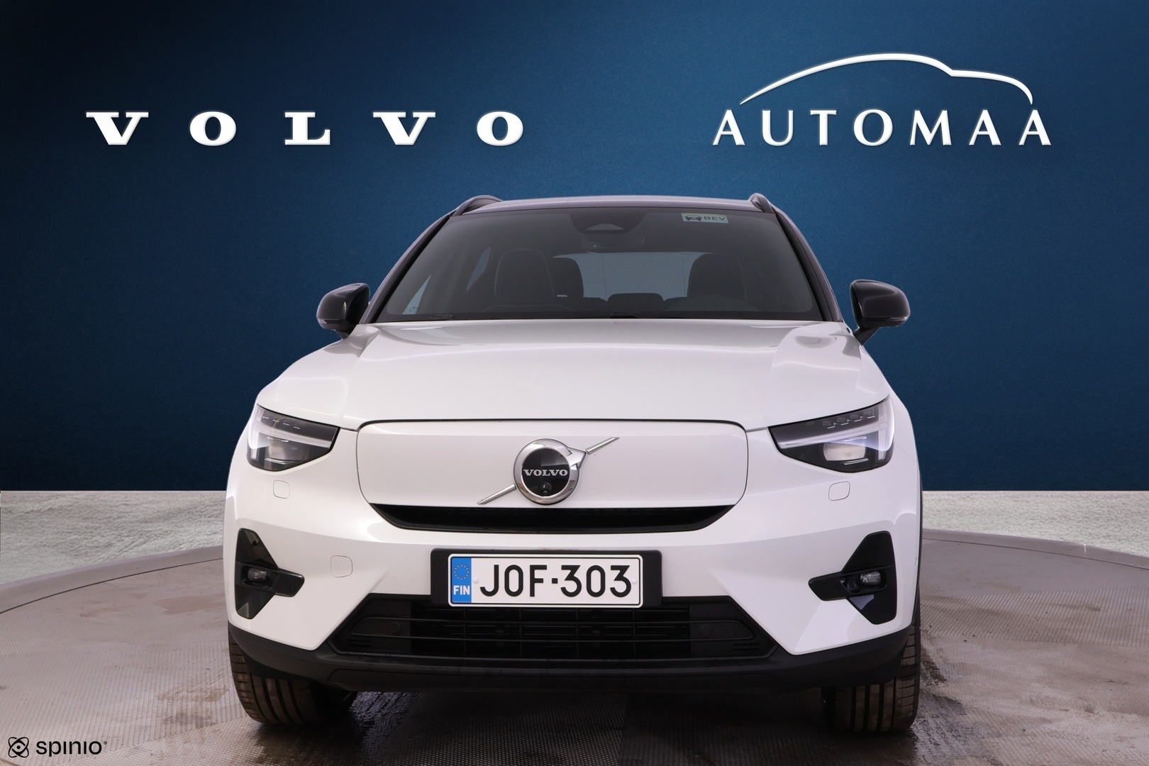 VOLVO EX40 2