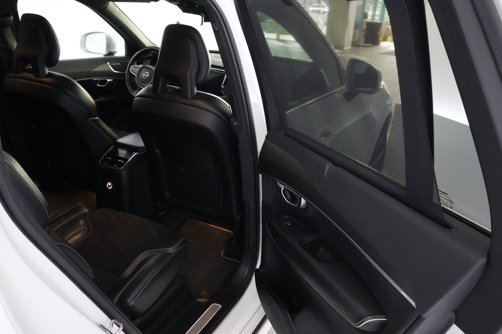 VOLVO XC90 13