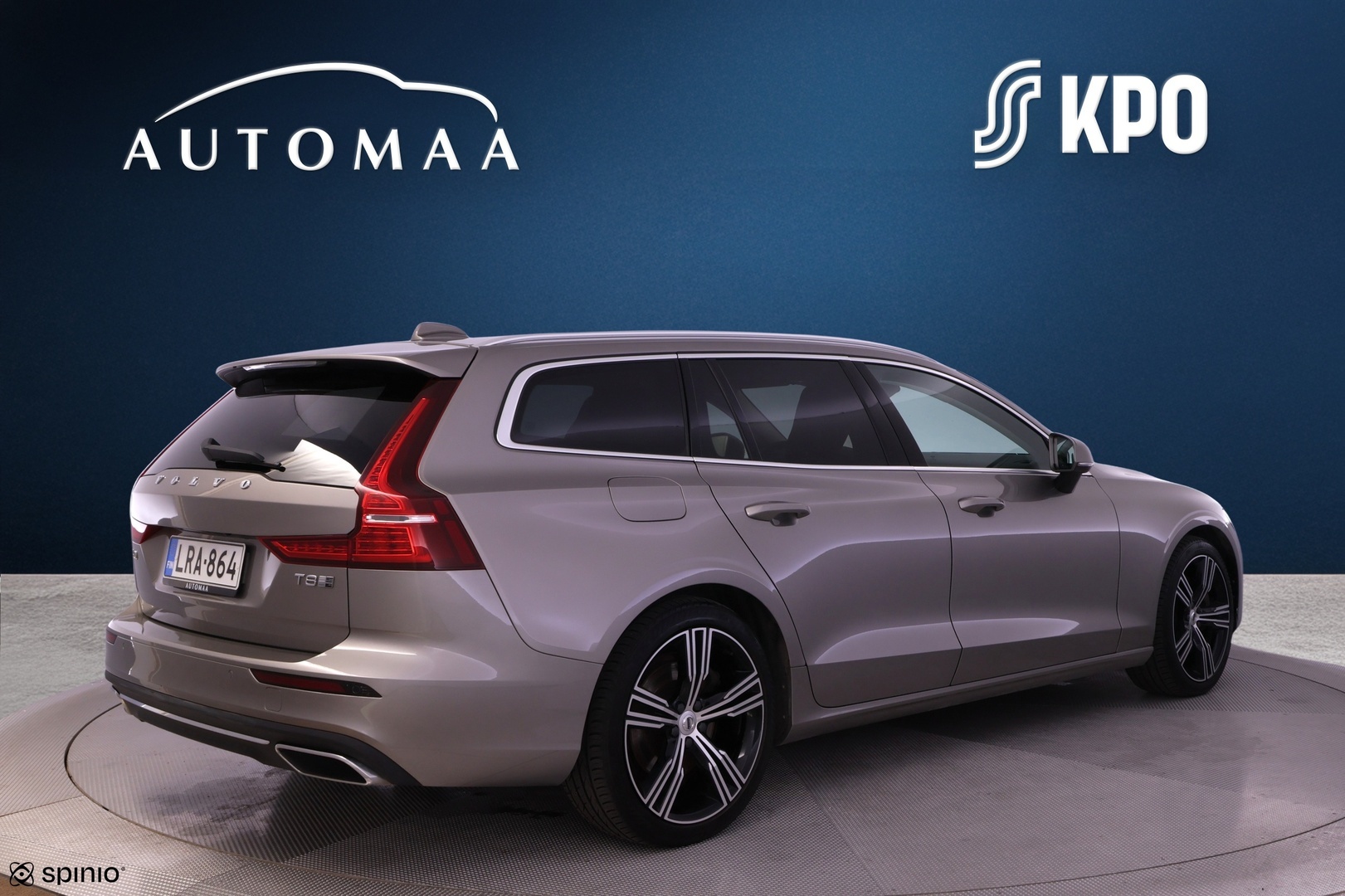 VOLVO V60 2019