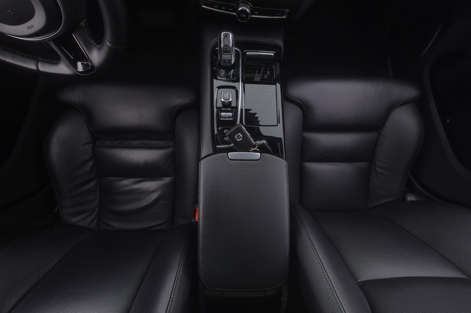 VOLVO V60 2019
