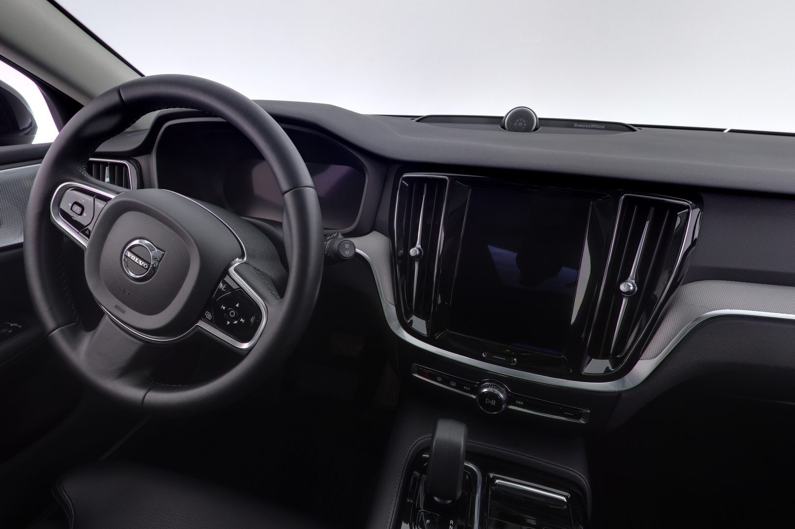 VOLVO V60 2022