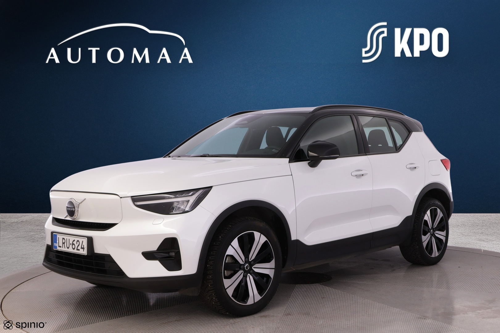 VOLVO XC40 2022