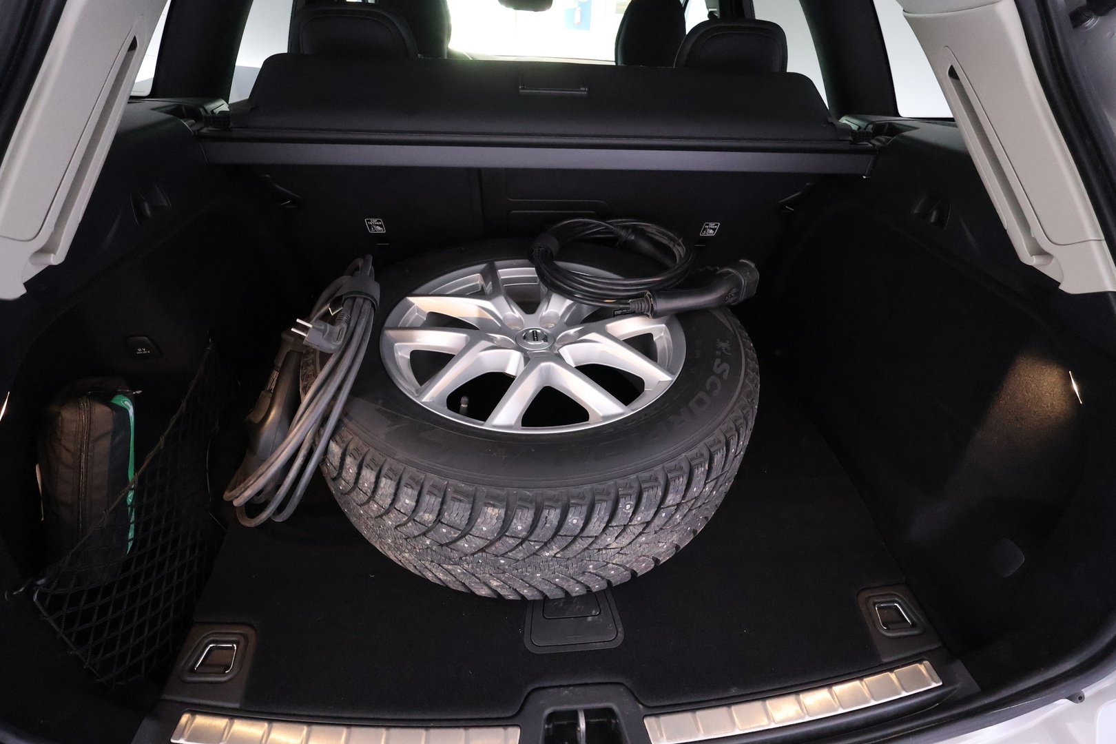 VOLVO XC60 2022