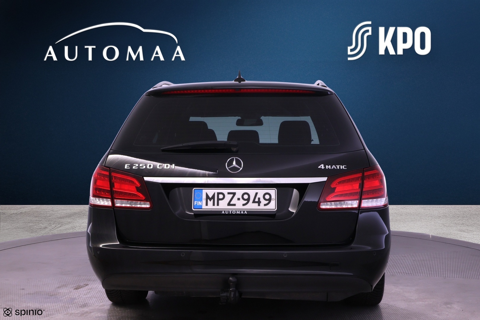 MERCEDES-BENZ E 2013