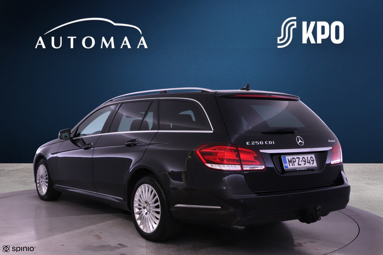 MERCEDES-BENZ E 2013