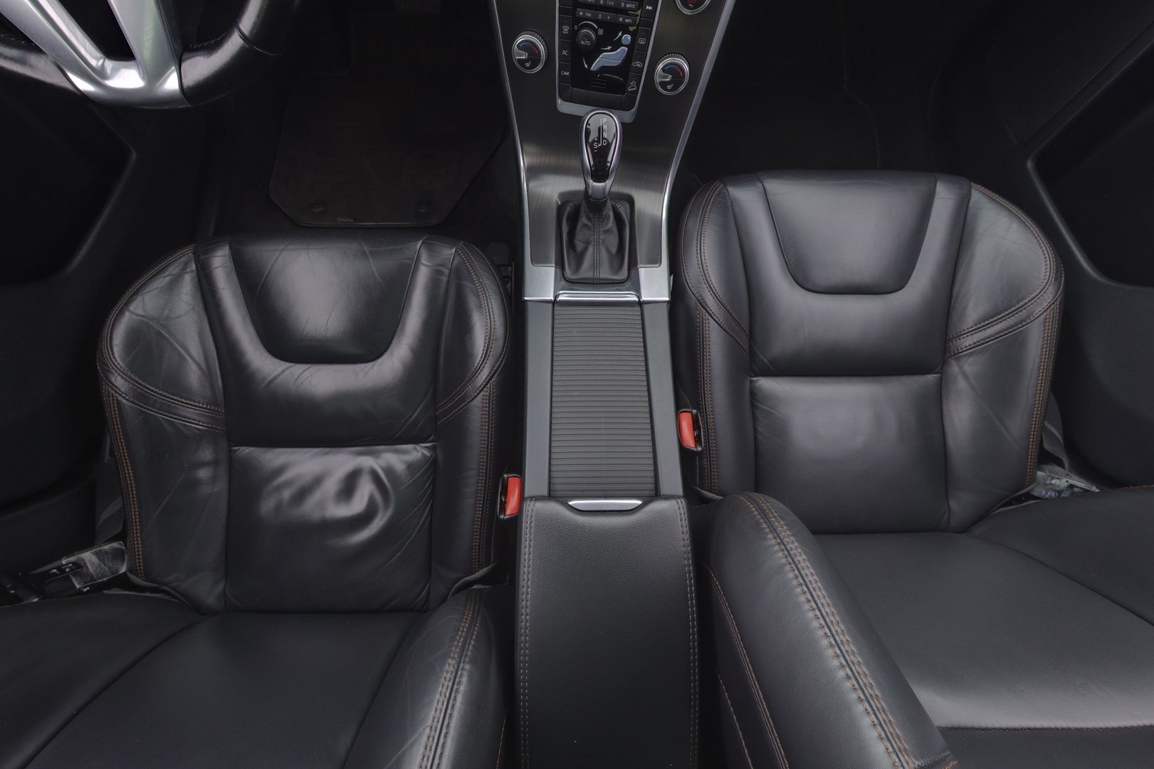 VOLVO XC60 2014