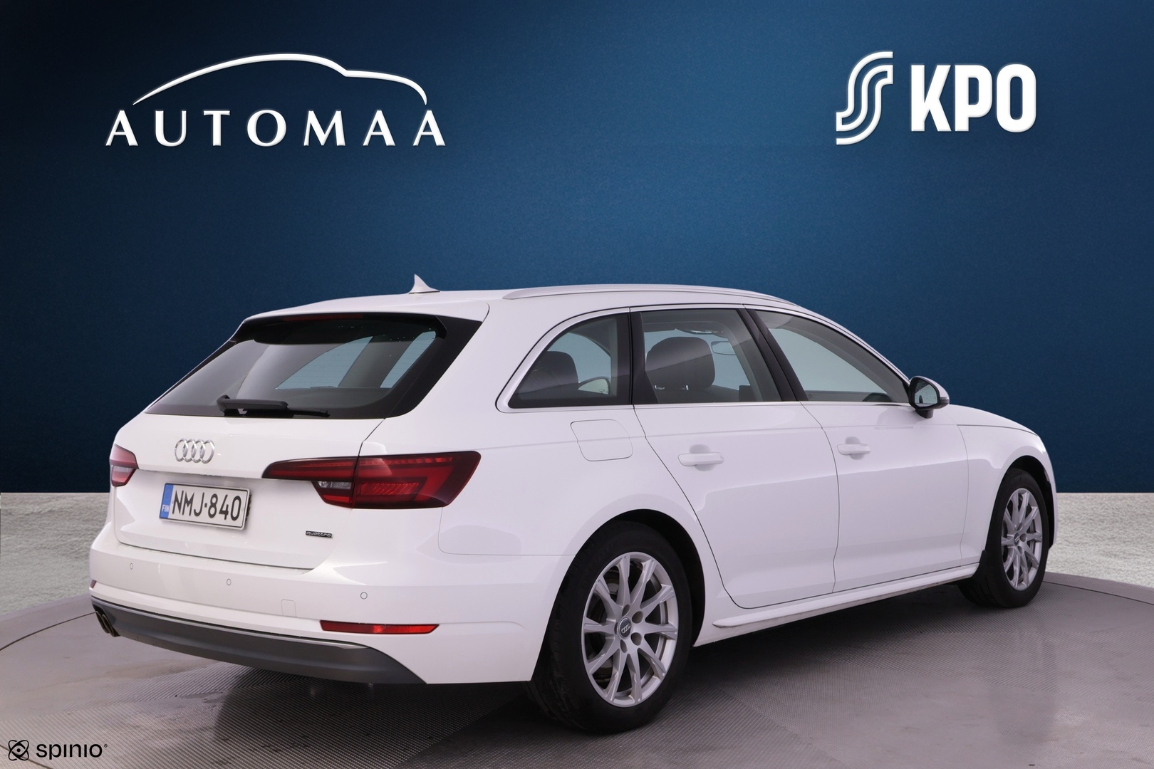 AUDI A4 2018