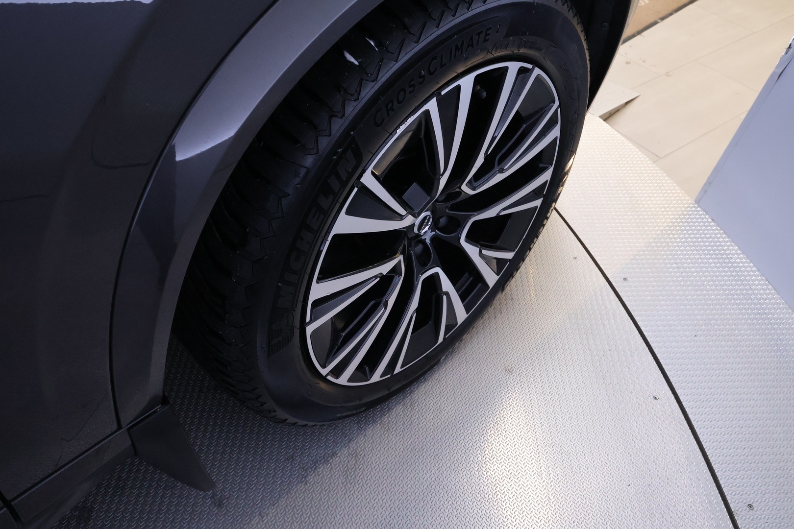 VOLVO XC90 2024