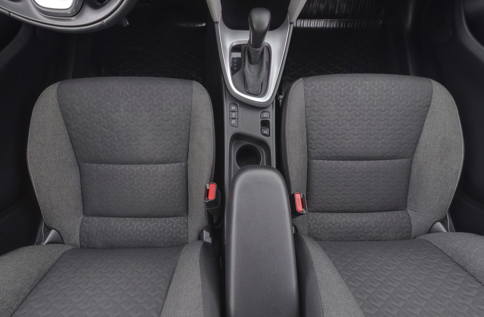 TOYOTA Yaris Cross 2022