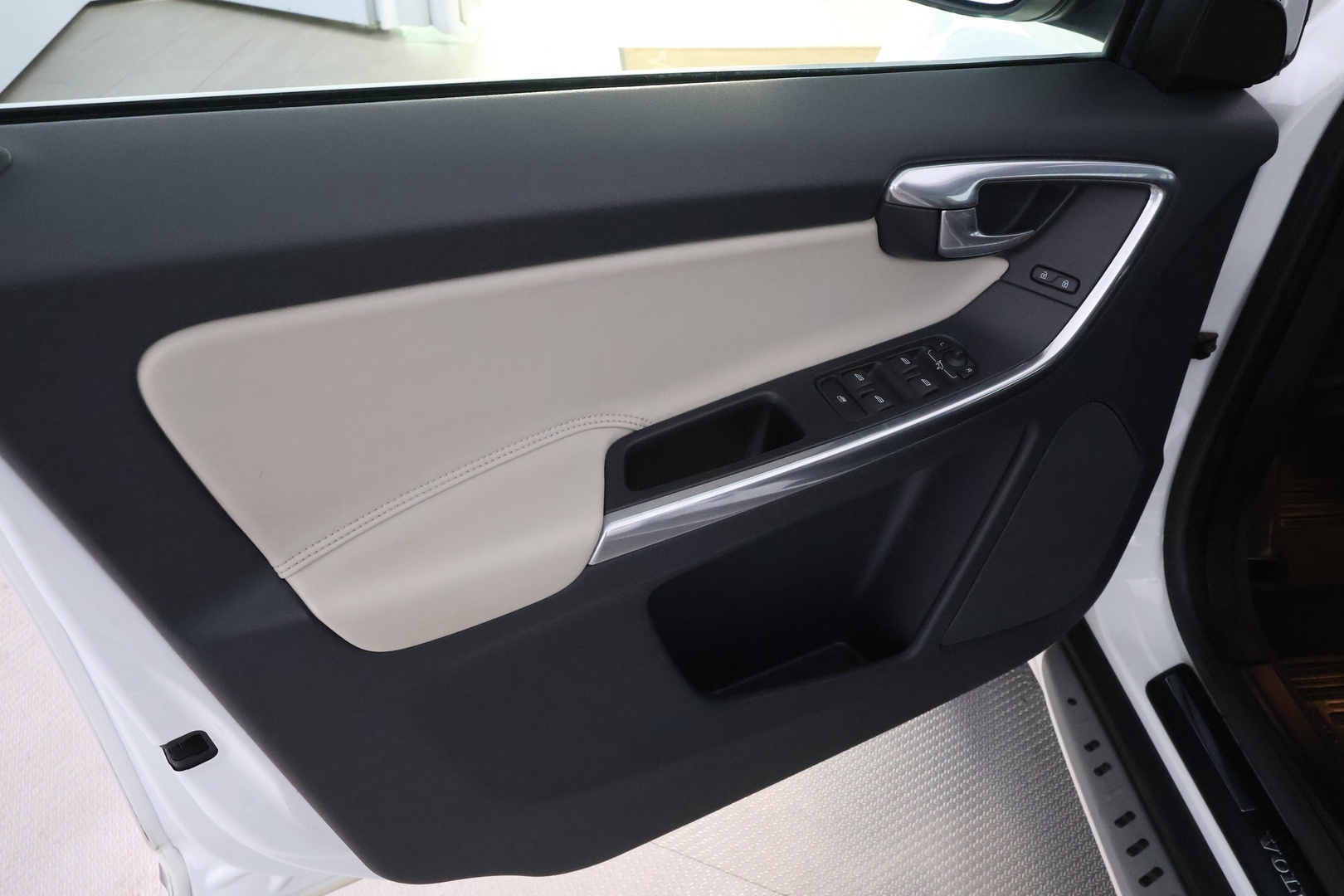 VOLVO XC60 2014